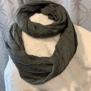 EUC: Knit Infinity Scarf